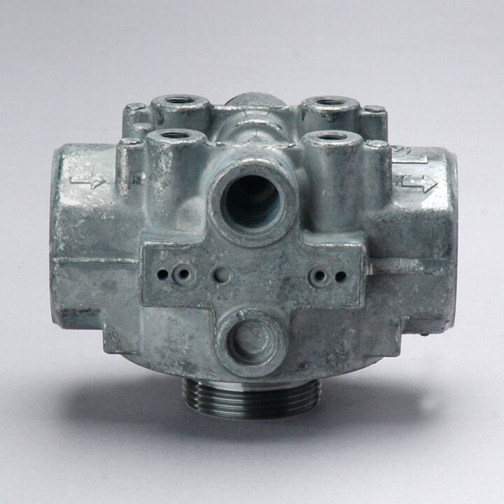 P570329