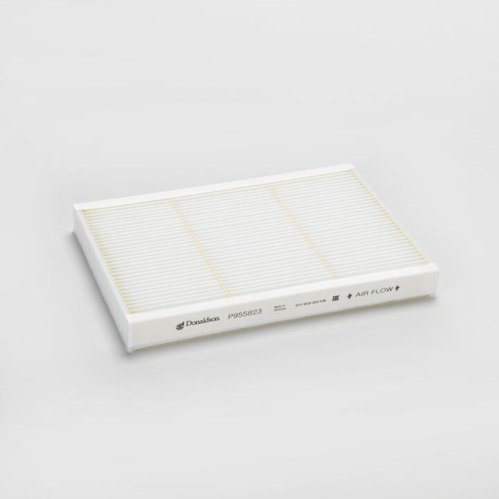 P955823