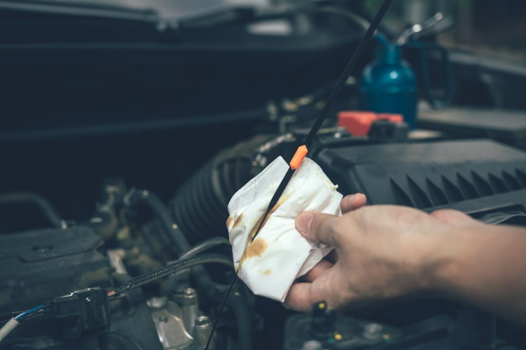 how to check engine oil level